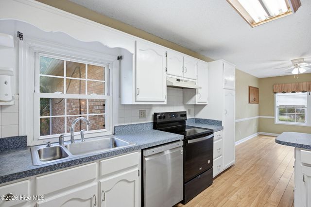 1 Hogan Court, Shallotte, NC 28470