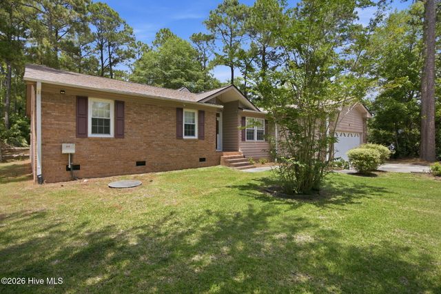 1 Hogan Court, Shallotte, NC 28470