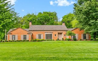 308 W Riverwood Dr, Hopkinsville, KY 42240