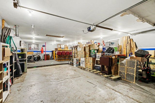 5500 Crippen Avenue SW, Wyoming, MI 49548