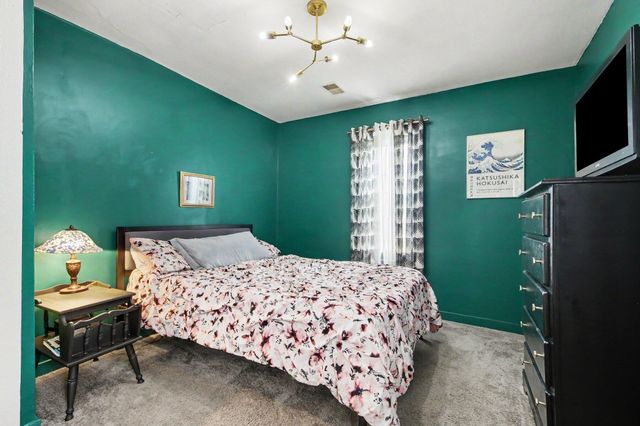 5500 Crippen Avenue SW, Wyoming, MI 49548