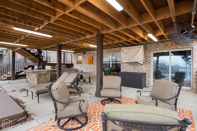 38 Winnebago Circle, Cherokee Village, AR 72529