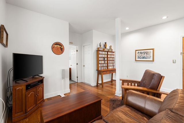 21 Linden Street 301, Quincy, MA 02170