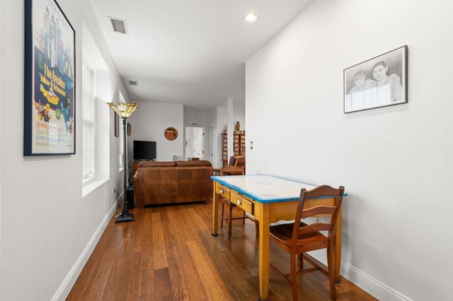 21 Linden Street 301, Quincy, MA 02170
