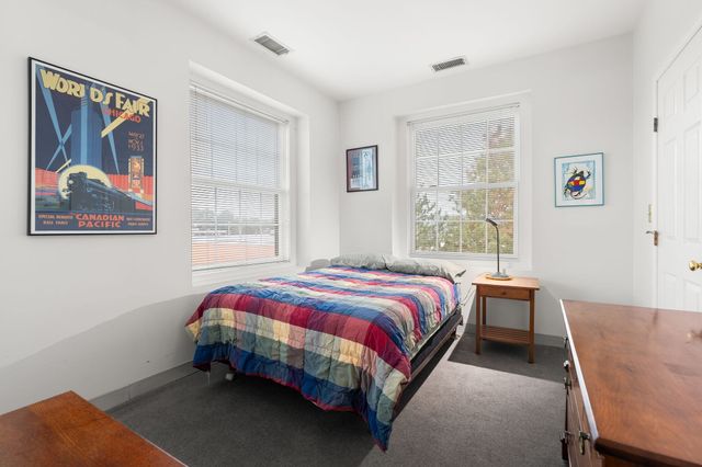 21 Linden Street 301, Quincy, MA 02170