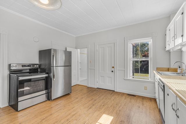 45 Crest Street 45, Concord, MA 01742