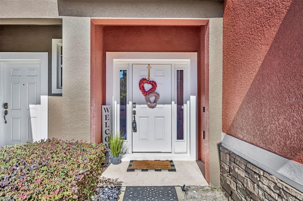 Image 4 of property listing at 2829 ADELAIDE COURT, Orlando, FL 32824