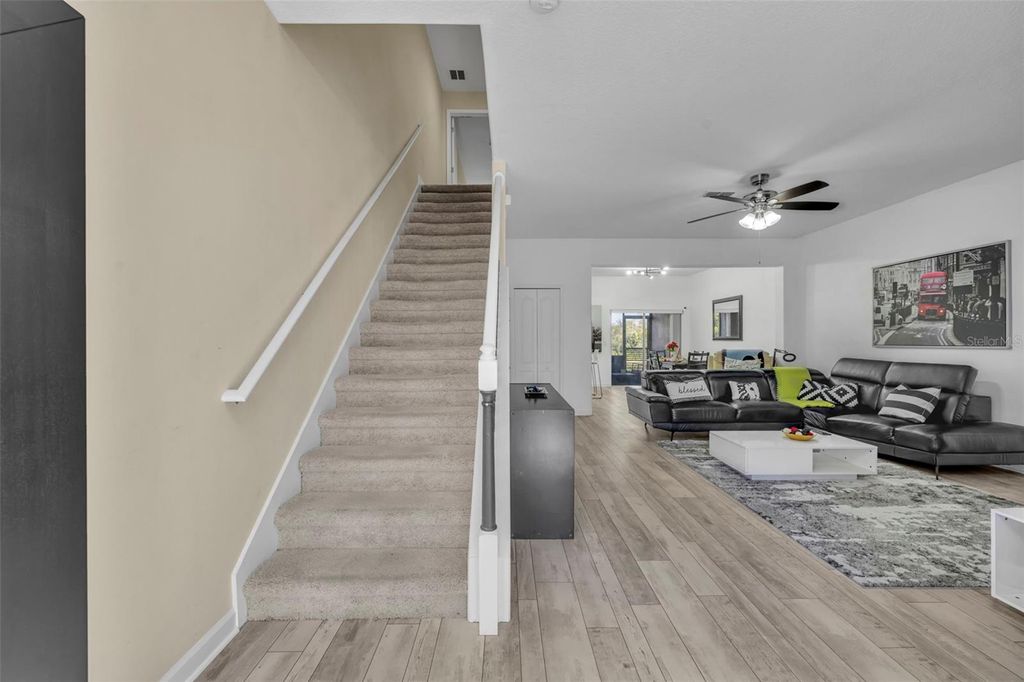 Image 5 of property listing at 2829 ADELAIDE COURT, Orlando, FL 32824