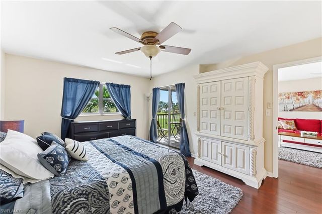 5725 Gage LN E301, Naples, FL 34113