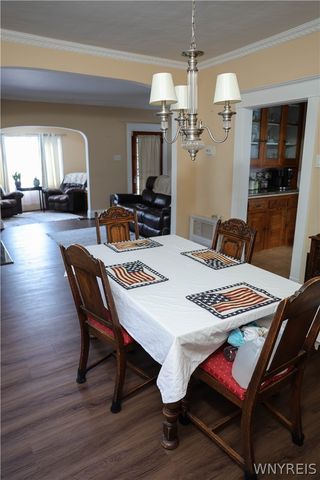 68 Hedwig Avenue, Cheektowaga, NY 14211