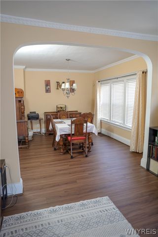 68 Hedwig Avenue, Cheektowaga, NY 14211