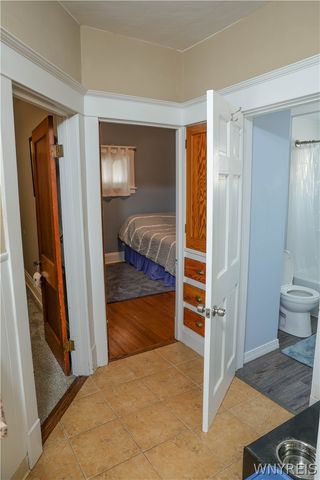 68 Hedwig Avenue, Cheektowaga, NY 14211
