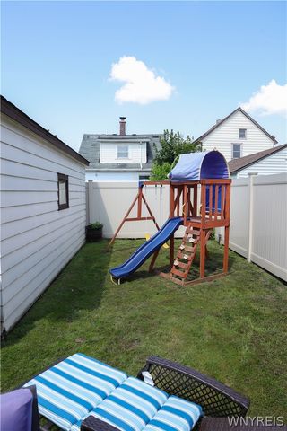 68 Hedwig Avenue, Cheektowaga, NY 14211