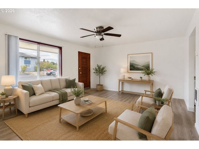 10905 Ne 6TH St, Vancouver, WA 98664
