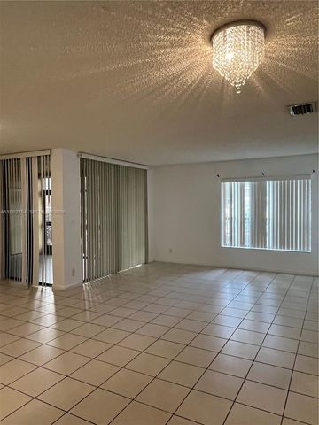 2531 NW 49th Ter 711, Coconut Creek, FL 33063