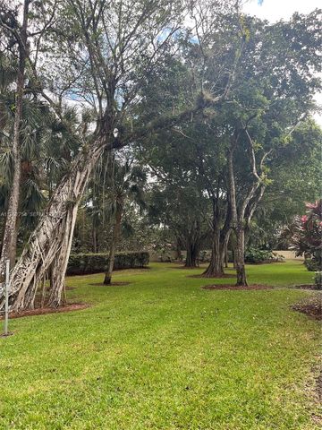 2531 NW 49th Ter 711, Coconut Creek, FL 33063