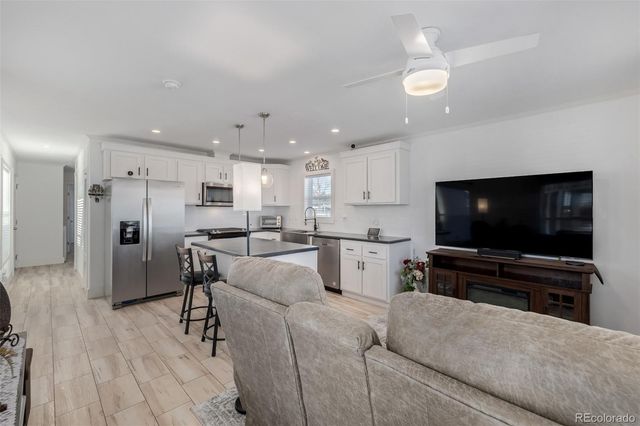 3650 S Federal Boulevard, Sheridan, CO 80110