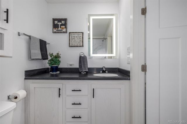 3650 S Federal Boulevard, Sheridan, CO 80110