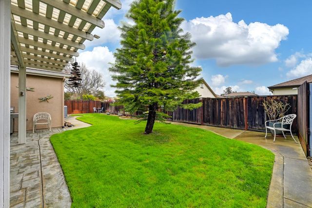 9757 Ellis Ct, Live Oak, CA 95953