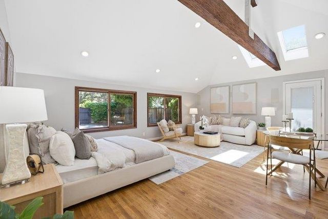 1875 University Avenue, Palo Alto, CA 94301