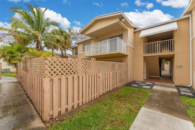 4180 NW 79th Ave 1D, Doral, FL 33166