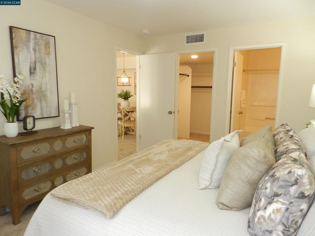 Image 3 of property listing at 235 Reflections Dr 27, San Ramon, CA 94583