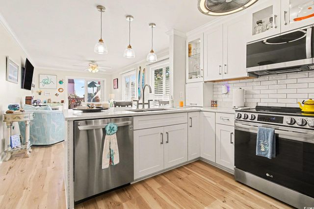 210 28th Ave S Apt 201, Myrtle Beach, SC 29577