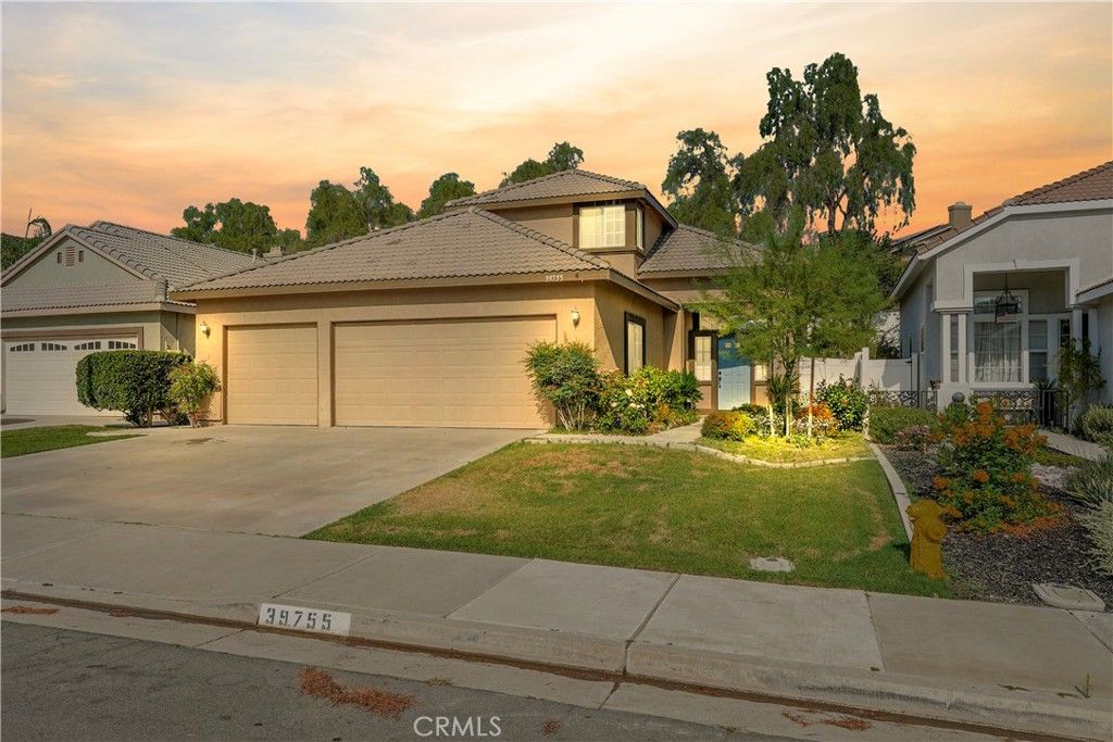 39755 Naples, Murrieta, CA 92563 — exterior