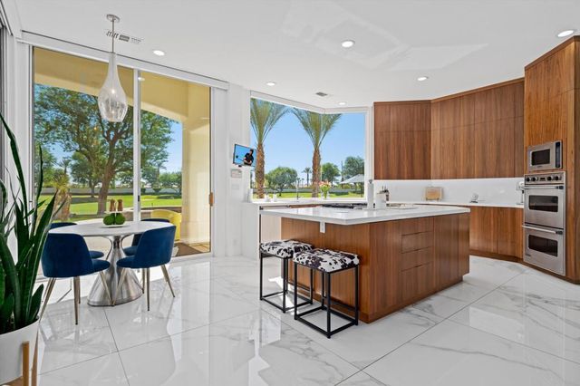 79950 Tangelo, La Quinta, CA 92253