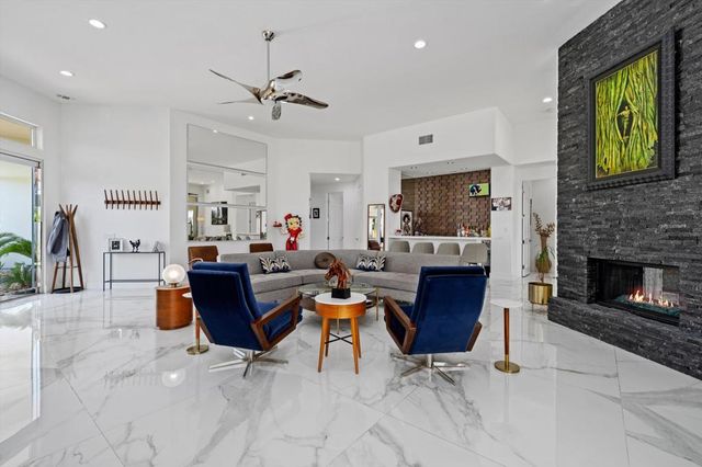 79950 Tangelo, La Quinta, CA 92253