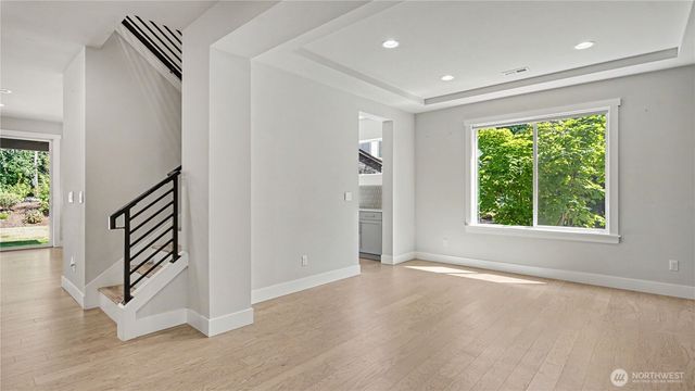 7226 NE 129th Street, Kirkland, WA 98034