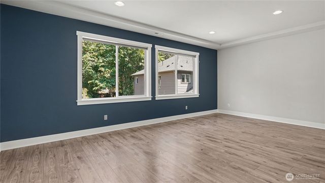 7226 NE 129th Street, Kirkland, WA 98034