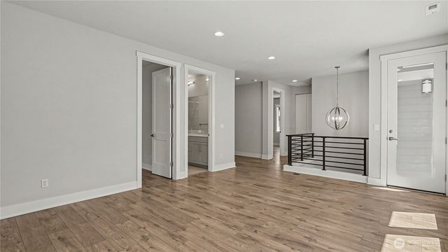 7226 NE 129th Street, Kirkland, WA 98034