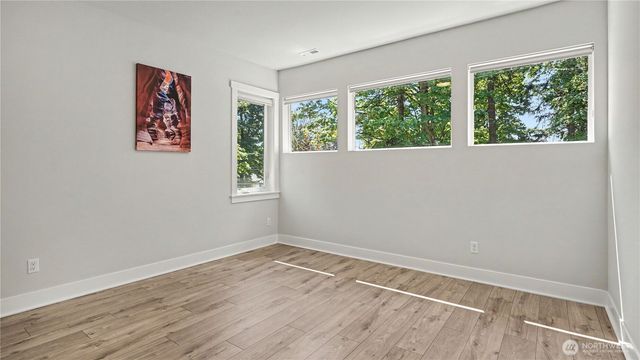 7226 NE 129th Street, Kirkland, WA 98034