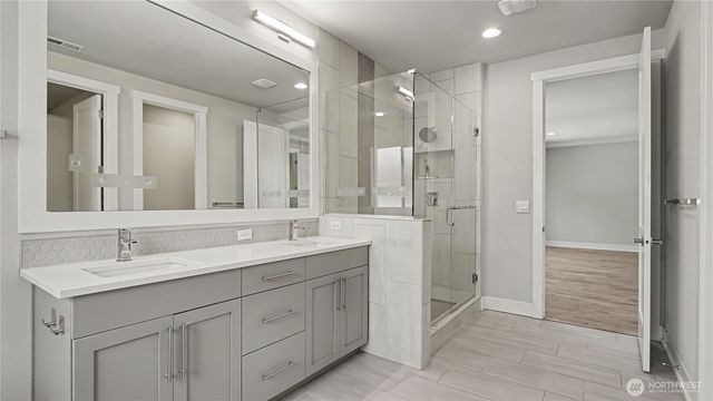 7226 NE 129th Street, Kirkland, WA 98034