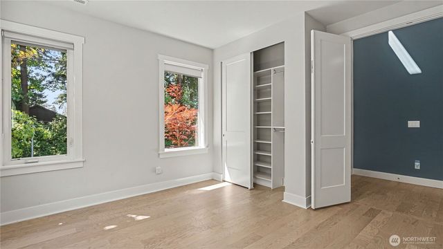 7226 NE 129th Street, Kirkland, WA 98034