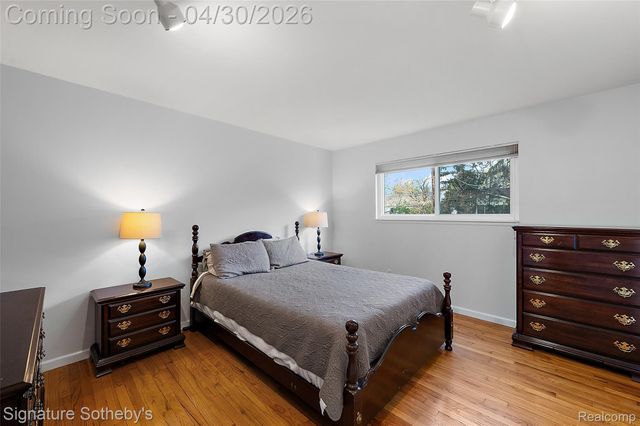 2682 Costa Mesa Road, Waterford Charter Township, MI 48329