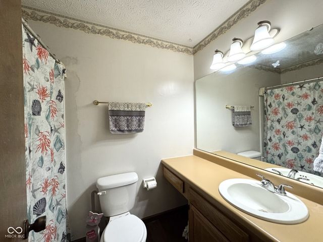 7445 Melanie Lane, Indianapolis, IN 46217