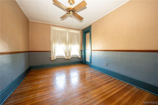 49 Edgewood Avenue, Buffalo, NY 14220