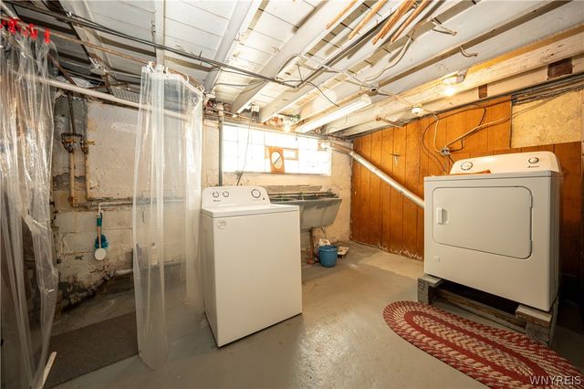 49 Edgewood Avenue, Buffalo, NY 14220