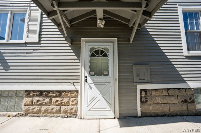 49 Edgewood Avenue, Buffalo, NY 14220