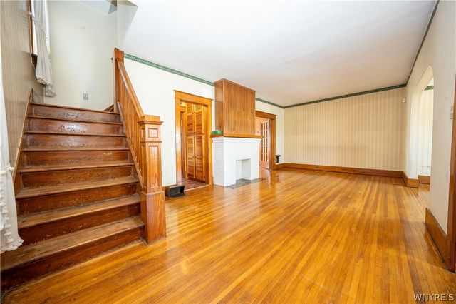 49 Edgewood Avenue, Buffalo, NY 14220
