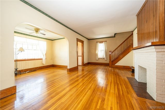49 Edgewood Avenue, Buffalo, NY 14220