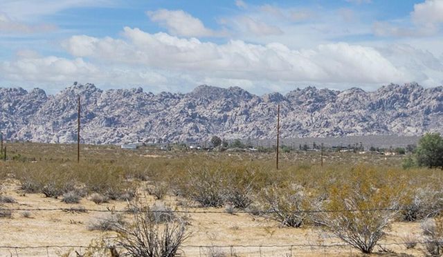 5316 Pearl Springs Avenue, 29 Palms, CA 92277