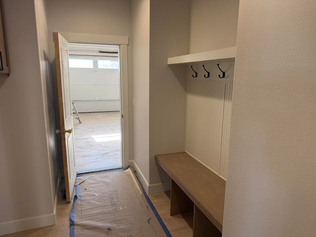1320 S Manifold Rd, Spokane Valley, WA 99016