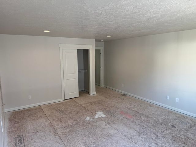 1320 S Manifold Rd, Spokane Valley, WA 99016