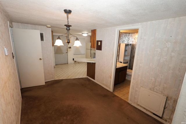 3203 Garden Boulevard, Elkhart, IN 46517