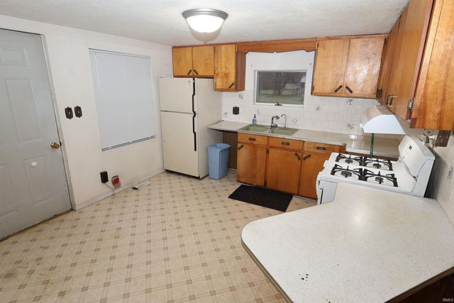 3203 Garden Boulevard, Elkhart, IN 46517