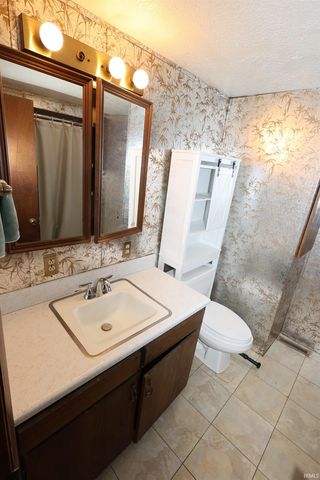 3203 Garden Boulevard, Elkhart, IN 46517