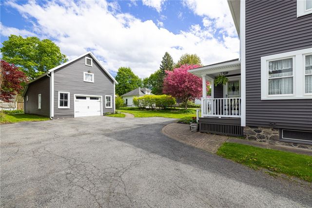 324 Canandaigua Street, Palmyra, NY 14522